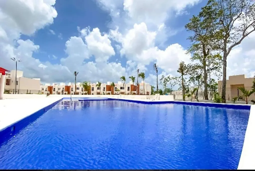 Family Accommodation With Pool And Water Park Cancun Mexico